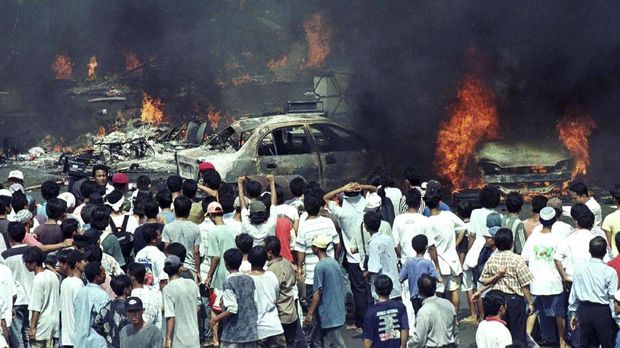 Kerusuhan Mei 1998 (CNN Indonesia)